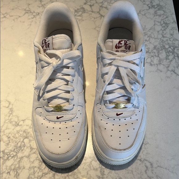 Commemorative Nike Air Force 1 White Sneakers with gold embellishments - Picture 1 of 7